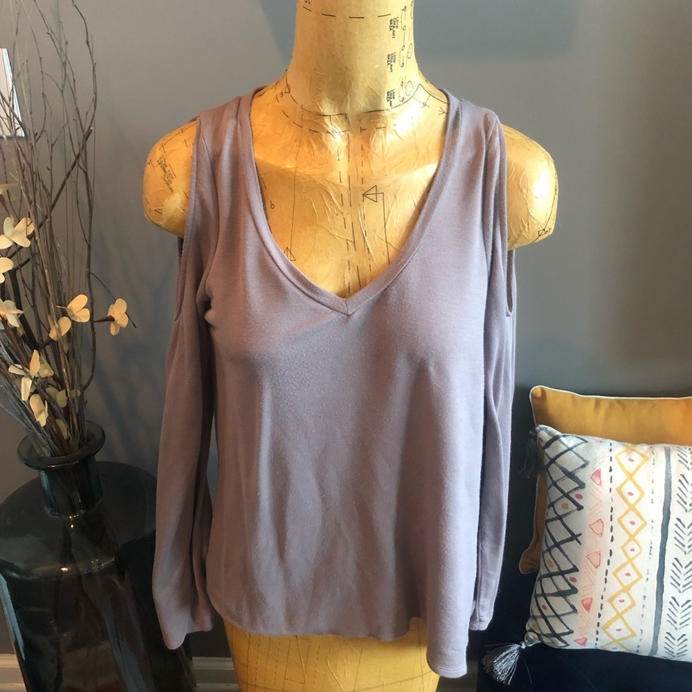 Tresics Open Shoulder V-Neck Top - Size S